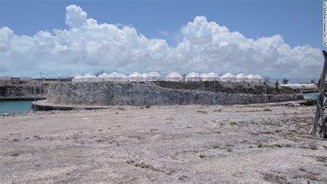 O Fyre Festival - um festival de luxo que virou um pesadelo tropical para milhares de pessoas